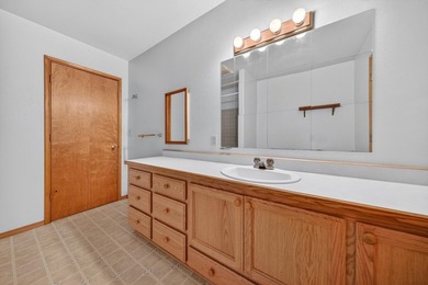 Located in Susanville, this 3-bedroom, 2-bath home offers 2,088 - photo 21