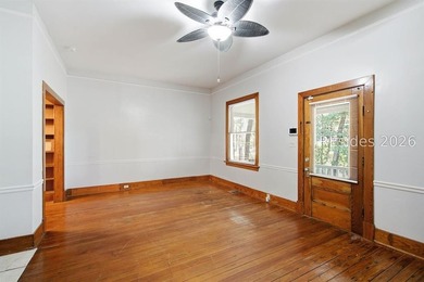 628 Robert Smalls Parkway offers a versatile residential - photo 25