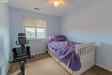 Valley views, low energy costs, and a beautifully updated - photo 27