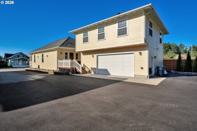 *Available Fully Furnished* 5 Bed 3 Bath residence. Here is your - photo 29