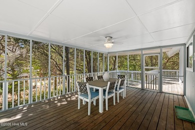 Perfectly situated on the 1st fairway with views of the green - photo 34