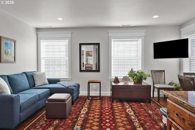 *Available Fully Furnished* 5 Bed 3 Bath residence. Here is your - photo 34