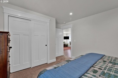 *Available Fully Furnished* 5 Bed 3 Bath residence. Here is your - photo 40