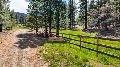Located in Susanville, this 3-bedroom, 2-bath home offers 2,088 - photo 44