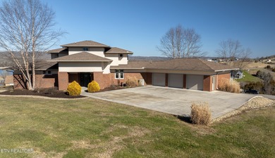 Wide open spaces within this architectural beauty! Welcome home - photo 10