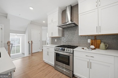 Experience elevated living in this better-than-new luxury - photo 14