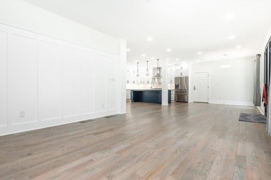 STOP - HAVE A LOOK - Beautiful luxury property. Location is