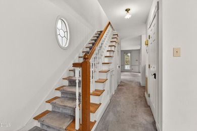 Rare opportunity at this price point - Victorian Townhouse-like