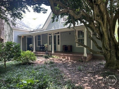 Built in circa 1868, step back in time & discover a rare piece - photo 22