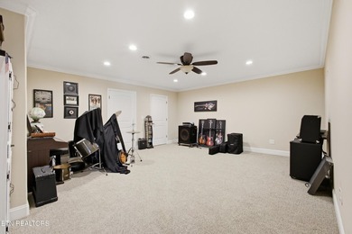 Luxury, comfort, and thoughtful design come together in this - photo 30