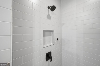 Experience elevated living in this better-than-new luxury - photo 35