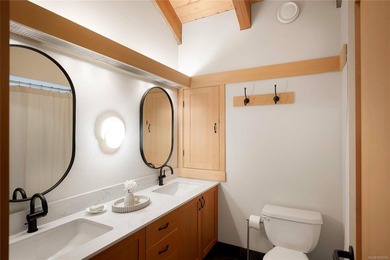Experience the soul of Salt Spring at BrightWoods Estate, a 7 - photo 36