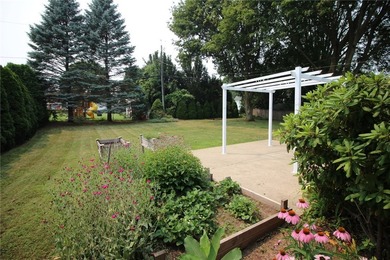 This Lovely Split Level Home in the Dale Meadows Area of Greece - photo 39
