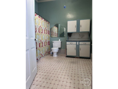 Built in circa 1868, step back in time & discover a rare piece - photo 46