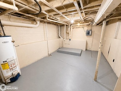 Completely remodeled from top to bottom, this 3-bedroom, 1-bath - photo 16
