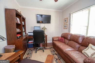 LAKEFRONT LIVING AT ITS FINEST! Welcome to 116 Wilson Creek - photo 8