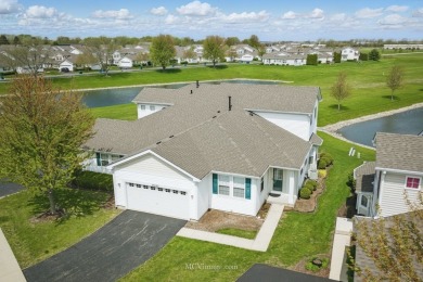 Lake Townhome/Townhouse For Sale in Crest Hill, Illinois