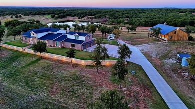 (private lake, pond, creek) Home For Sale in Nocona Texas