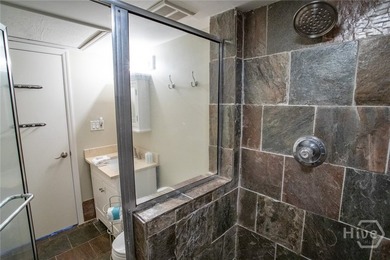 Lovely historic condo in prime location in Downtown Savannah - photo 22