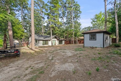 The seller is offering to pay the Hideaway Lake Club initiation - photo 36