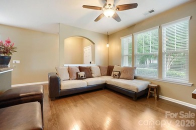 ******SELLER IS OFFERING A 2/1 TEMPORARY INTEREST RATE BUYDOWN - photo 9