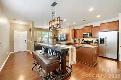******SELLER IS OFFERING A 2/1 TEMPORARY INTEREST RATE BUYDOWN - photo 10