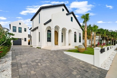Grand and Elegant, brand new Custom 4br/4.5ba home in one of the - photo 1