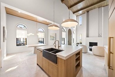 Grand and Elegant, brand new Custom 4br/4.5ba home in one of the - photo 8