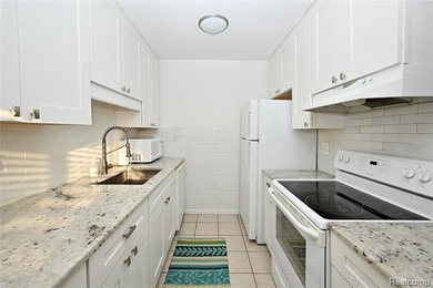 Fourth-floor unit in a well-maintained co-op community, ideally - photo 11