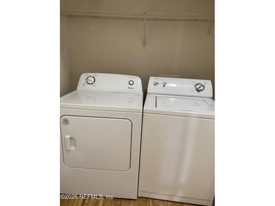 Charming 1-Bedroom Condo in a Prime Location This beautifully - photo 18
