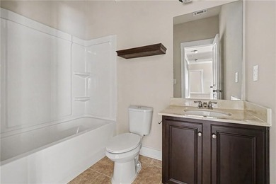 Experience luxury living in one of Laurel Canyon's most - photo 20