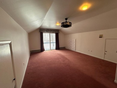 Large Michaywe home on a quiet cul-de-sac set in the wood. This - photo 24