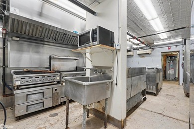 The potential in this building is absolutely limitless! Dreaming - photo 40
