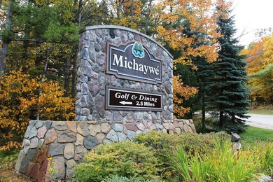 Large Michaywe home on a quiet cul-de-sac set in the wood. This - photo 40