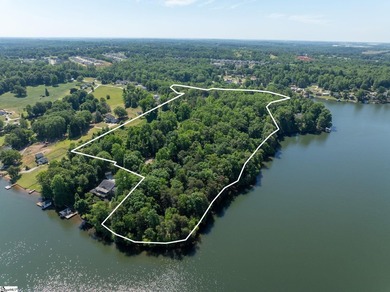 Contact Pat McNamara @ with questions or to arrange a tour. This - photo 1