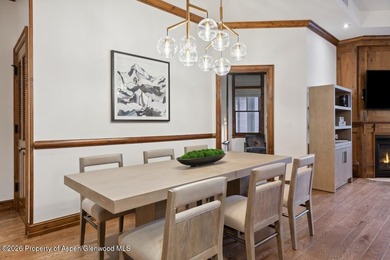 2024 renovations completed (including new decor, furniture - photo 10
