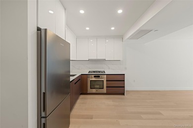 Northern Parc is located at 144-49 Northern Boulevard. Right - photo 11