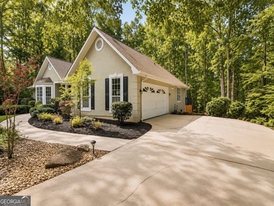Nestled on a private cul-de-sac lot with beautiful wooded and - photo 5