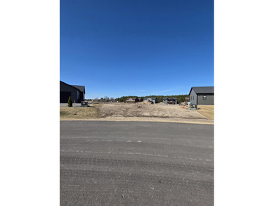 Welcome to Sunset Lake -where fun meets income potential! This - photo 18