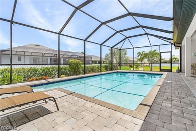 Welcome to this beautifull turnkey pool home offering 4 bedrooms - photo 22