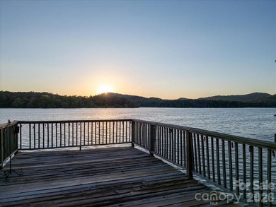 Classic Lake Tillery charm meets one of the area's most - photo 3
