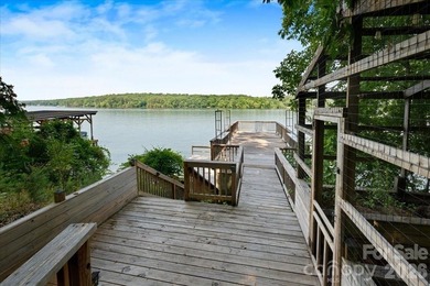 Classic Lake Tillery charm meets one of the area's most - photo 6