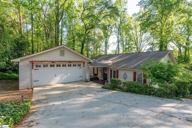 (private lake, pond, coastal) Home For Sale in Greer South Carolina
