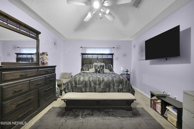 Come View and Make an Offer - Move in Ready - 4 bedroom 2 bath - photo 11