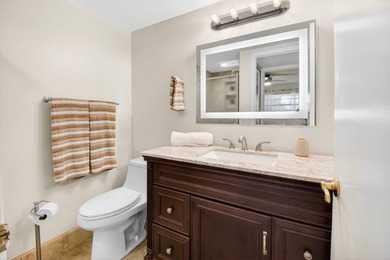 Welcome to Delray Beach! This move-in ready Kings Point condo is - photo 32