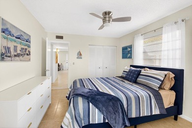Welcome to Delray Beach! This move-in ready Kings Point condo is - photo 37