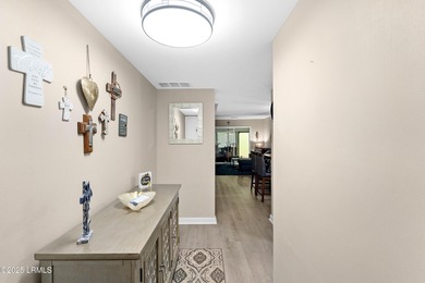 Amazing opportunity to live in the waterfront community of Marsh - photo 6