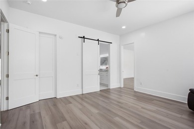 Beautiful move-in ready home featuring modern finishes, lake - photo 18