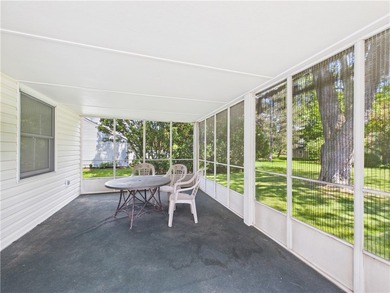 Classic Village Colonial that has been beautifully maintained - photo 24