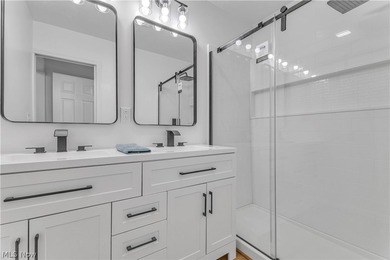 Why wait months for new construction when you can move right - photo 29